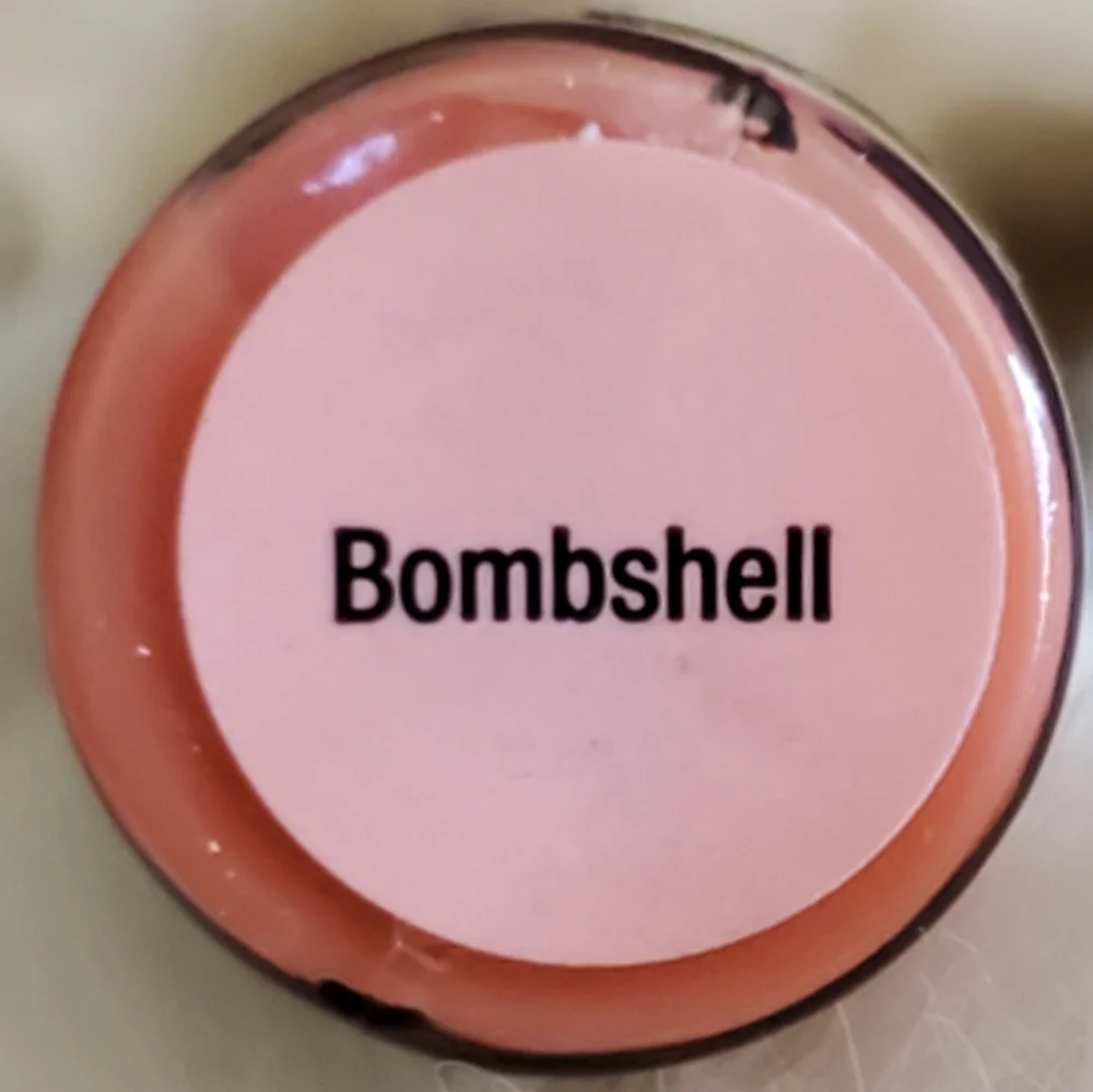 Lipsense long lasting liquid lip color Bombshell